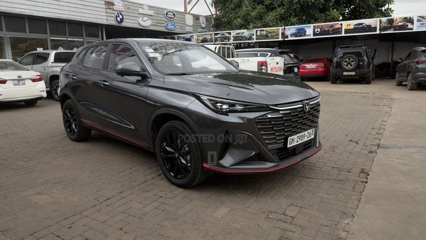 New Changan X5 Plus 1.5 Blue Core FWD 2025 Silver