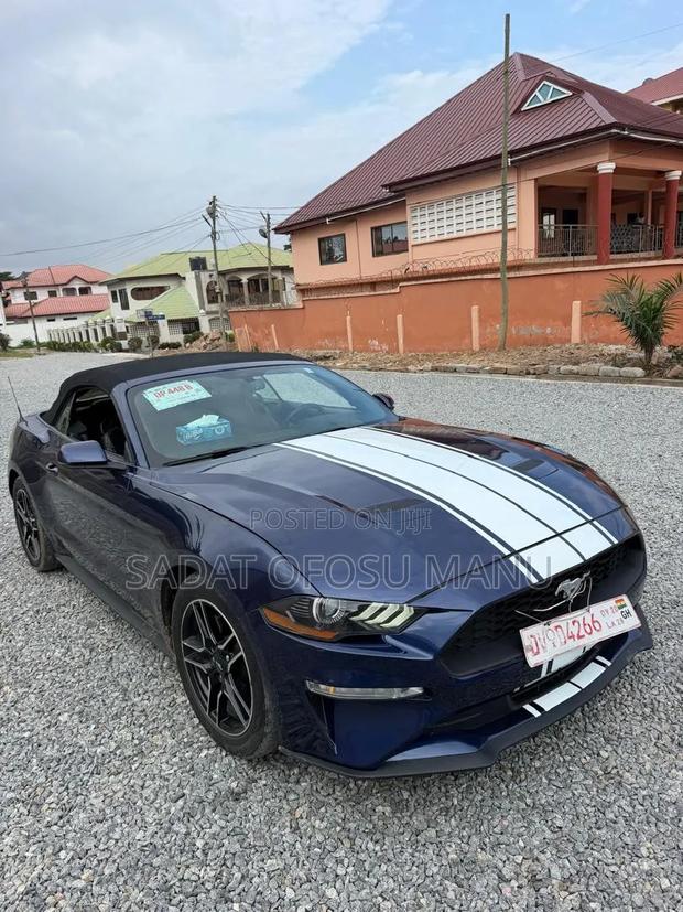 Ford Mustang 2020 Blue
