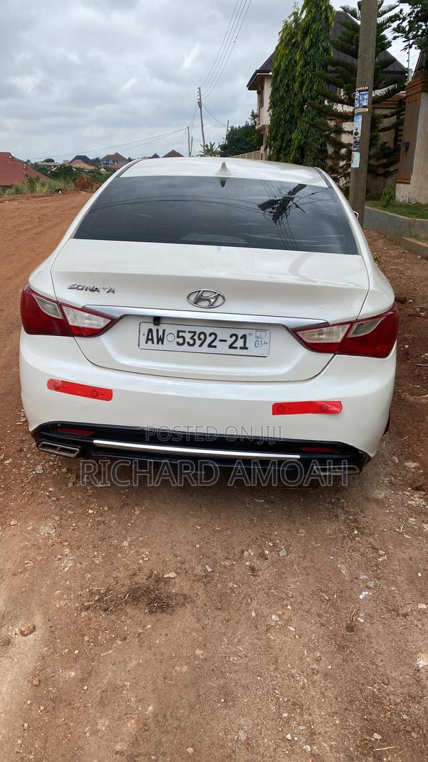Hyundai Sonata 2012 White