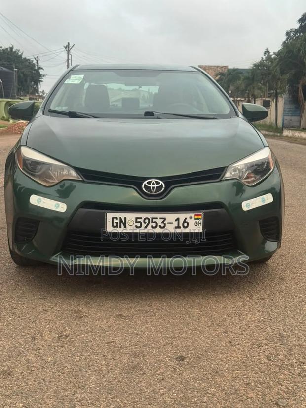 Toyota Corolla 2014 Green