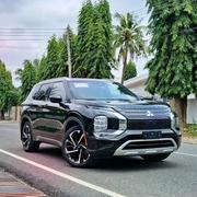 Mitsubishi Outlander 2024 Black for sale