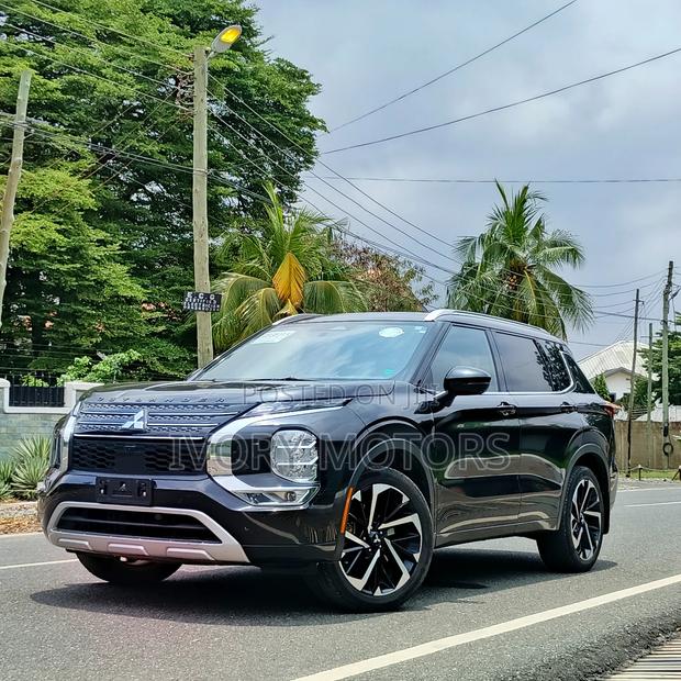 Mitsubishi Outlander 2024 Black