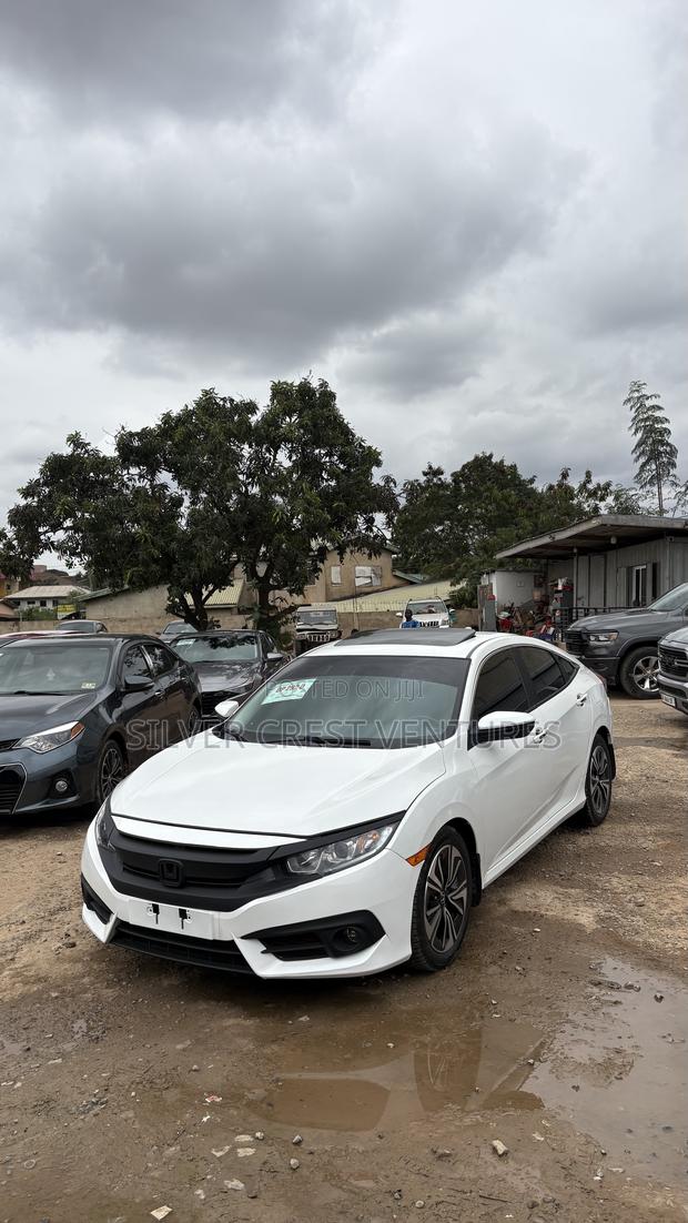 Honda Civic EX-L 4dr Sedan (1.5L 4cyl) 2016 White