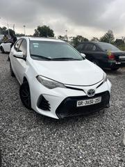 Toyota Corolla S Plus 4dr Sedan (1.8L 4cyl CVT) 2016 Off white for sale