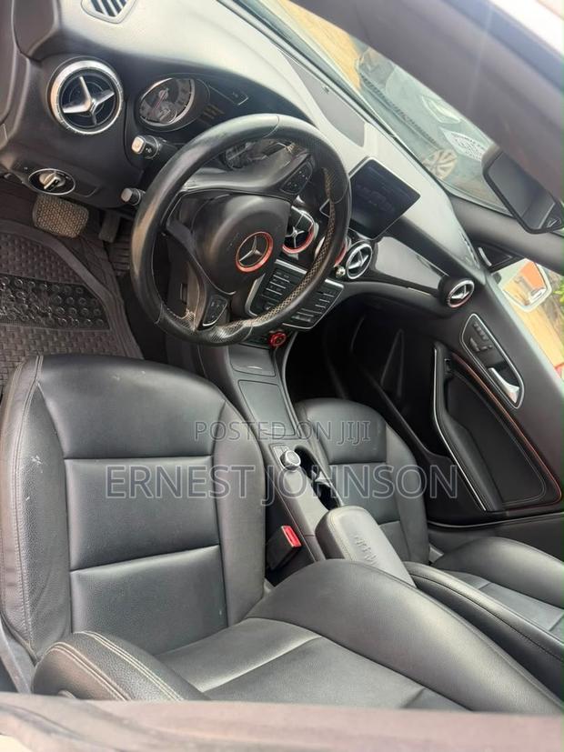 Mercedes-Benz C250 2015 White