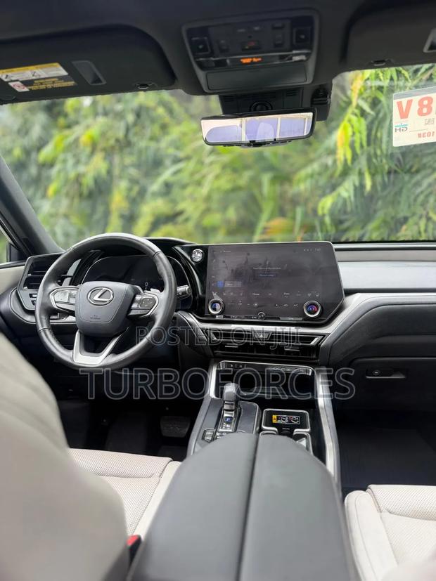 Lexus TX 2025 White