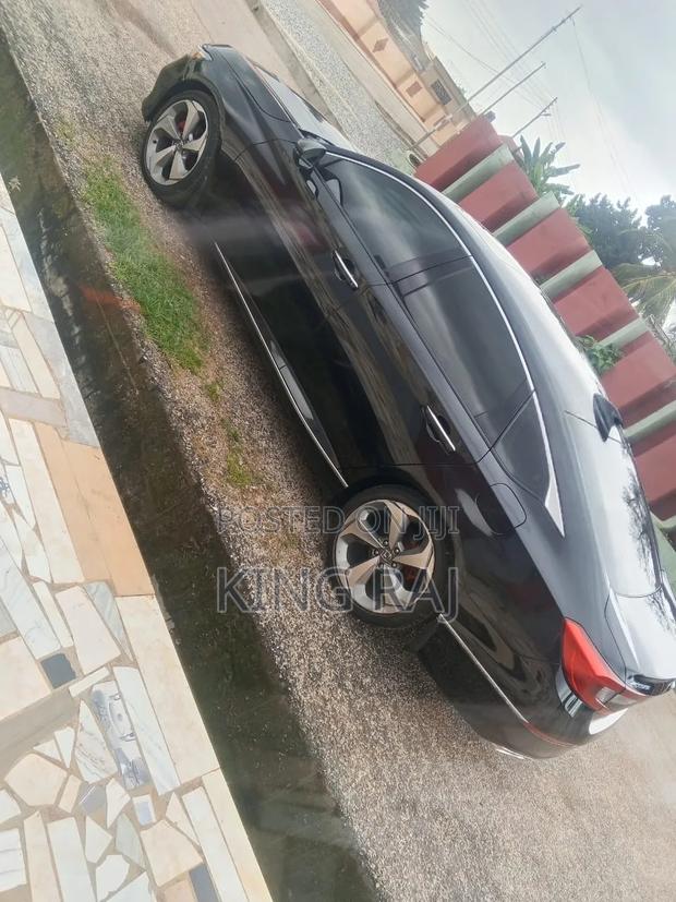 Honda Accord Touring 2018 Black