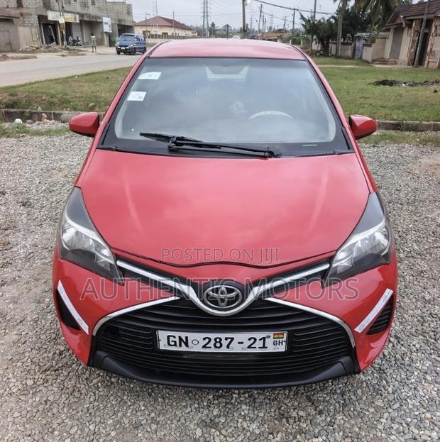 Toyota Yaris 2016 Red