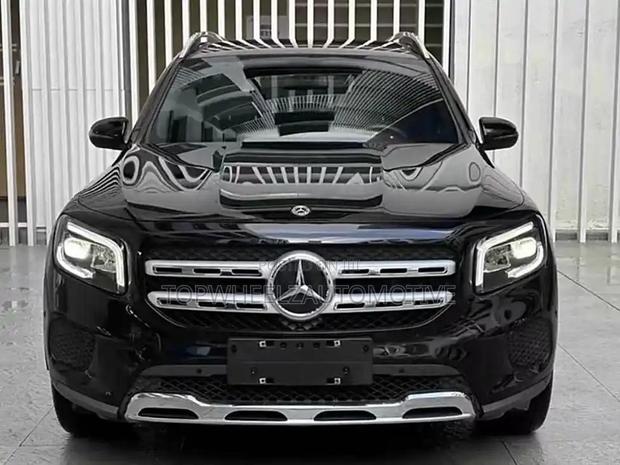 New Mercedes-Benz GLB-Class 2020 Black