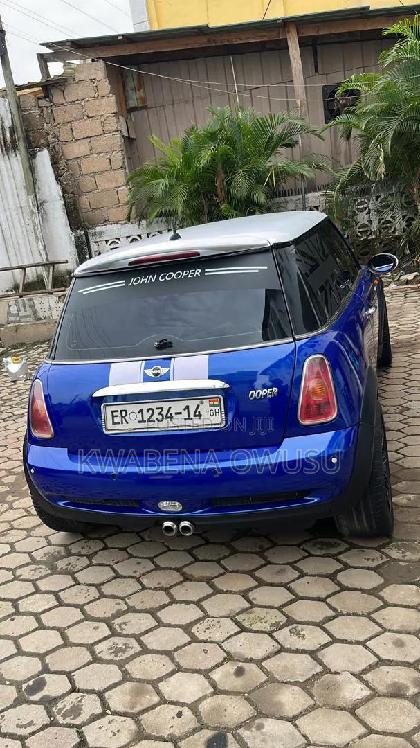Mini Cooper 2005 Blue
