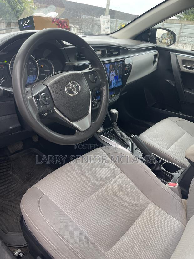 Toyota Corolla LE Eco Plus 4dr Sedan (1.8L 4cyl CVT) 2016 White
