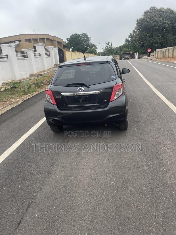 Toyota Vitz 2015 Black