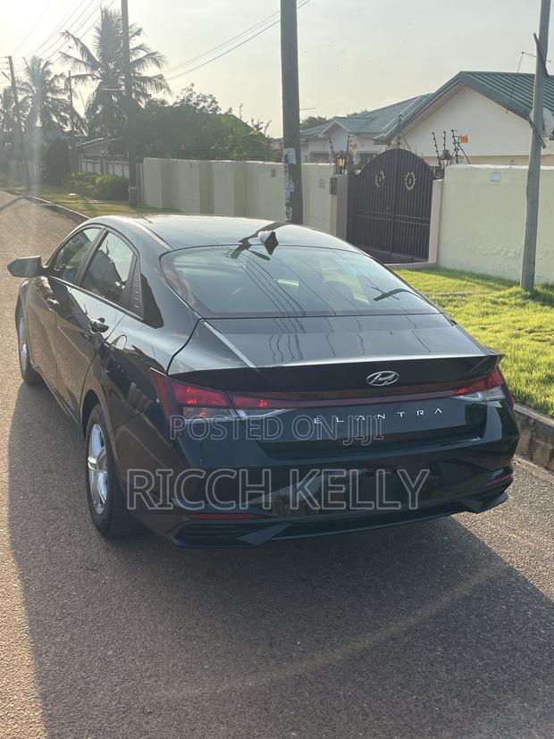 Hyundai Elantra SE 2021 Black