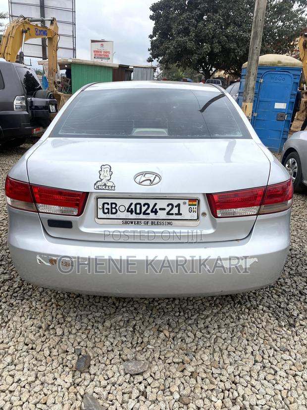 Hyundai Sonata 2009 Silver