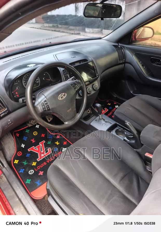 Hyundai Elantra 2007 Red
