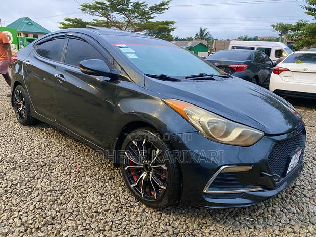 Hyundai Elantra 2012 Black