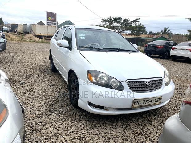 Toyota Corolla 2008 White