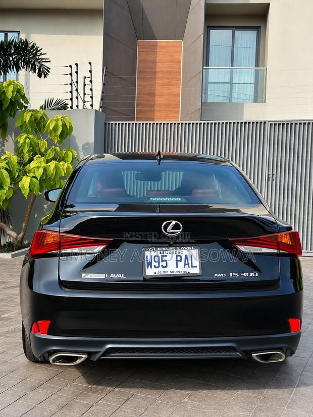 Lexus IS 300 AWD 2018 Black