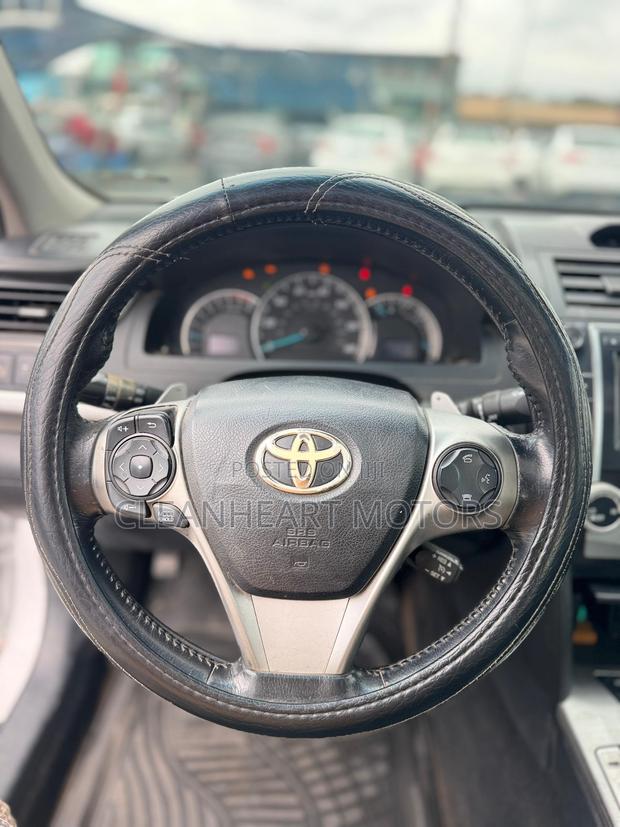 Toyota Camry 2014 White