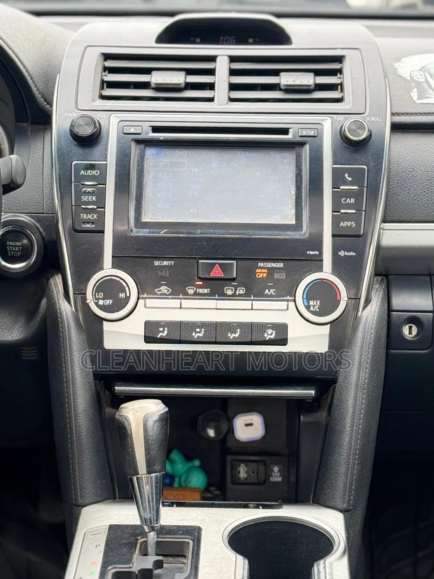 Toyota Camry 2014 White