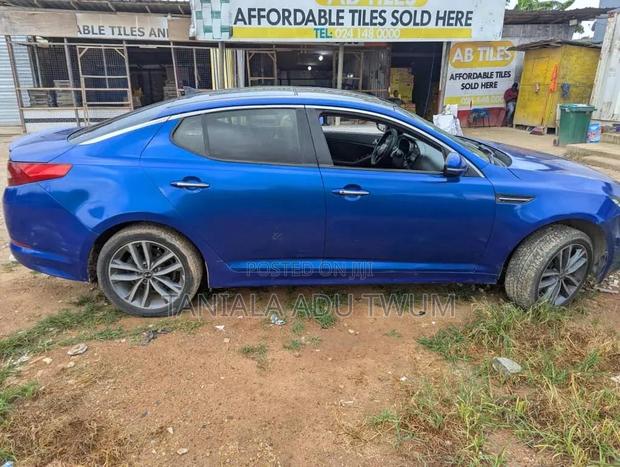 Kia K5 2012 Blue