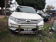 Toyota Highlander 2013 White for sale