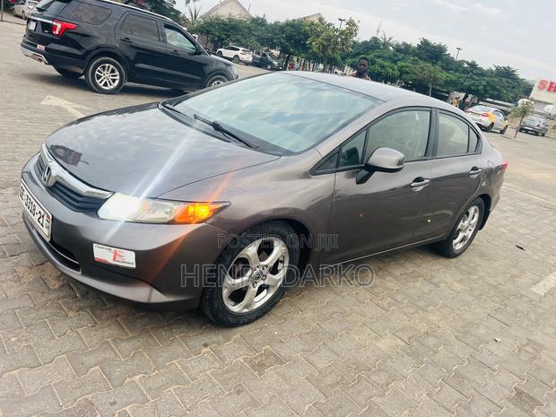 Honda Civic 2012 Gray