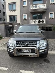 Mitsubishi Pajero V90 3.0 V6 GLS/GLX 2021 Gray for sale