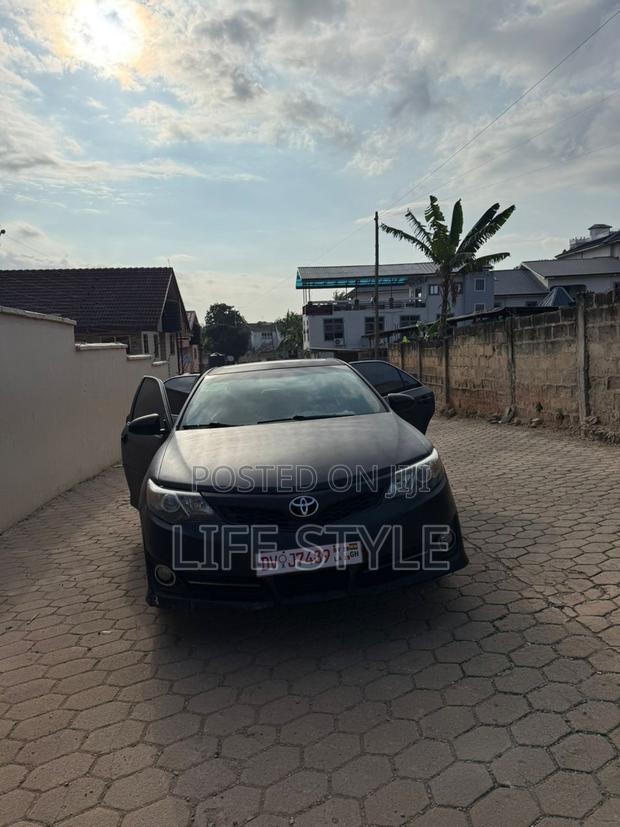 Toyota Camry 2014 Black