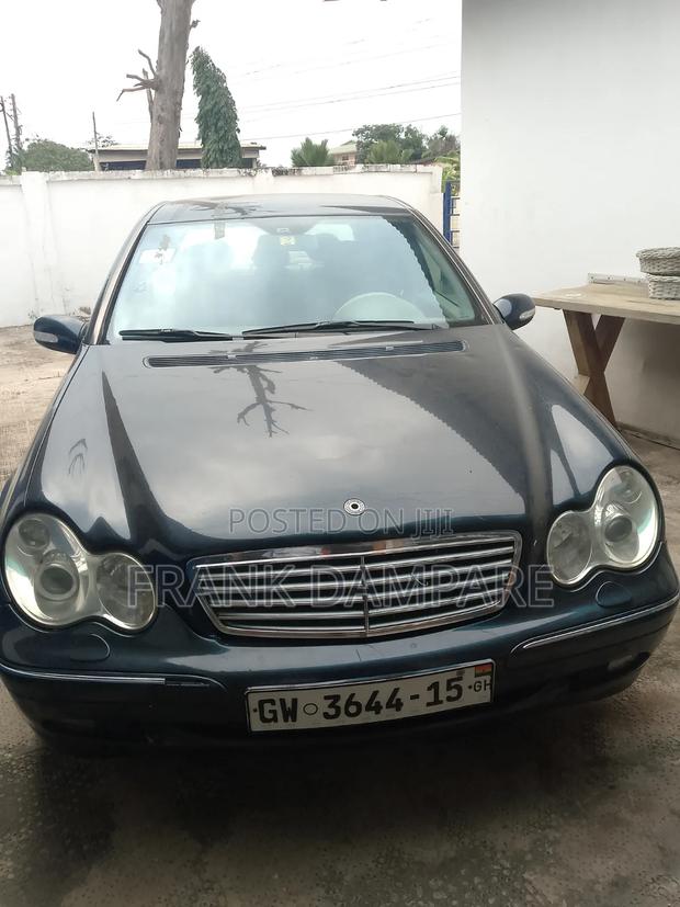 Mercedes-Benz C320 2003