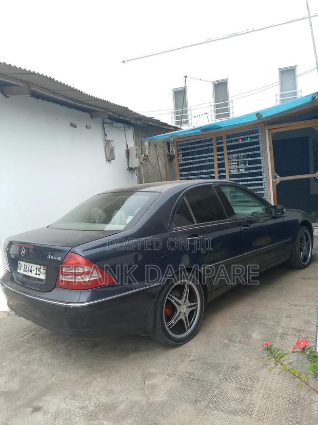 Mercedes-Benz C320 2003