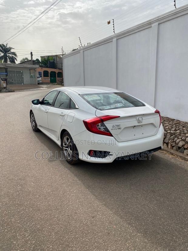 Honda Civic LX Sedan 2018 White