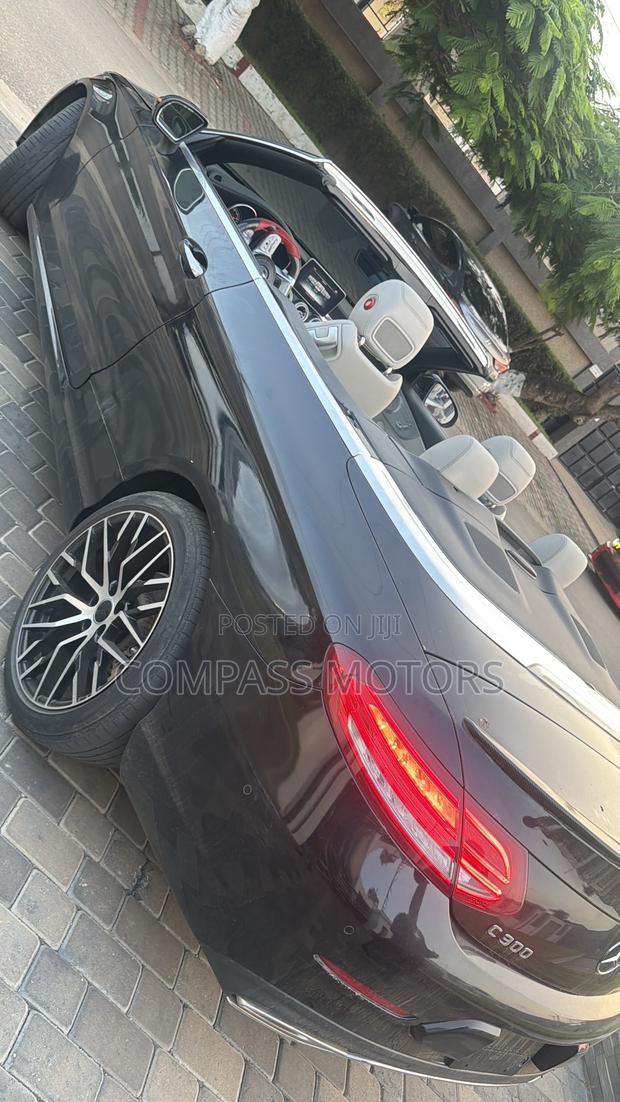Mercedes-Benz C300 Base Coupe RWD (2.0L 4cyl 7A) 2017 Black