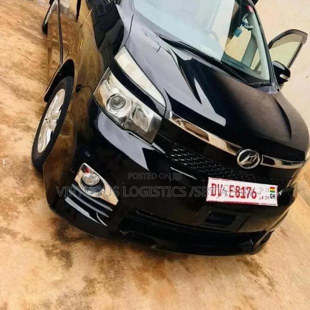 Toyota Voxy 2013 Black