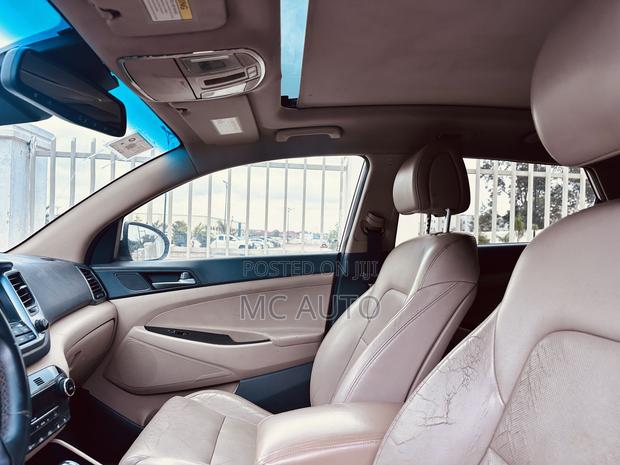 Hyundai Tucson 2017 White