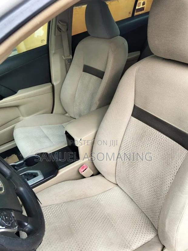 Toyota Camry LE 4dr Sedan (2.5L 4cyl 6A) 2013 White
