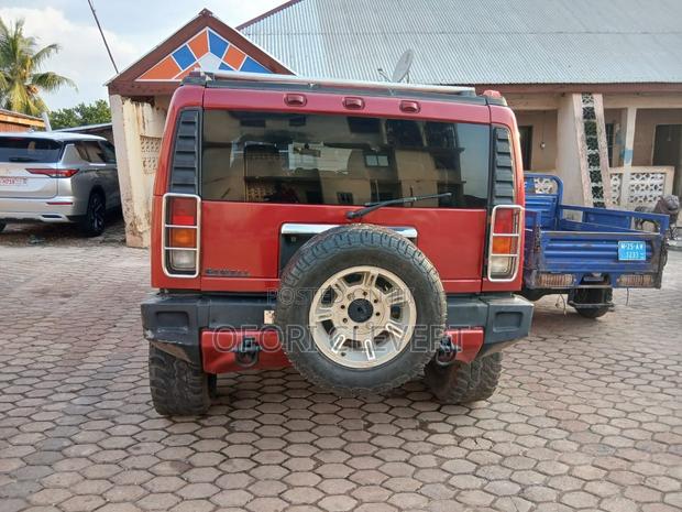 Hummer H2 2009 Red
