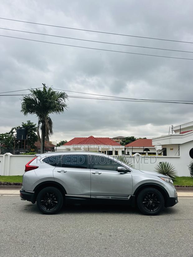 Honda CR-V Touring 4dr SUV AWD (1.5L 4cyl CVT) 2017 Silver