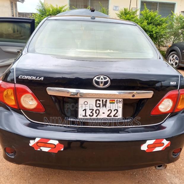 Toyota Corolla 2010 Blue
