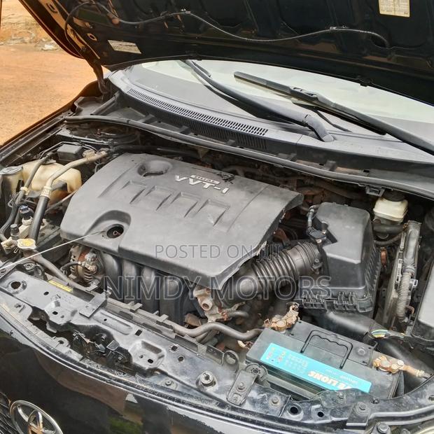 Toyota Corolla 2010 Blue