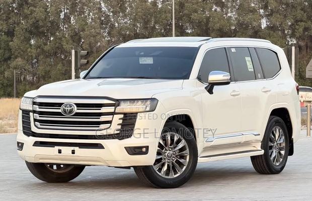 New Toyota Land Cruiser 2023 White