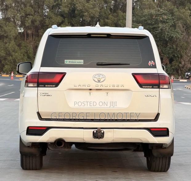 New Toyota Land Cruiser 2023 White