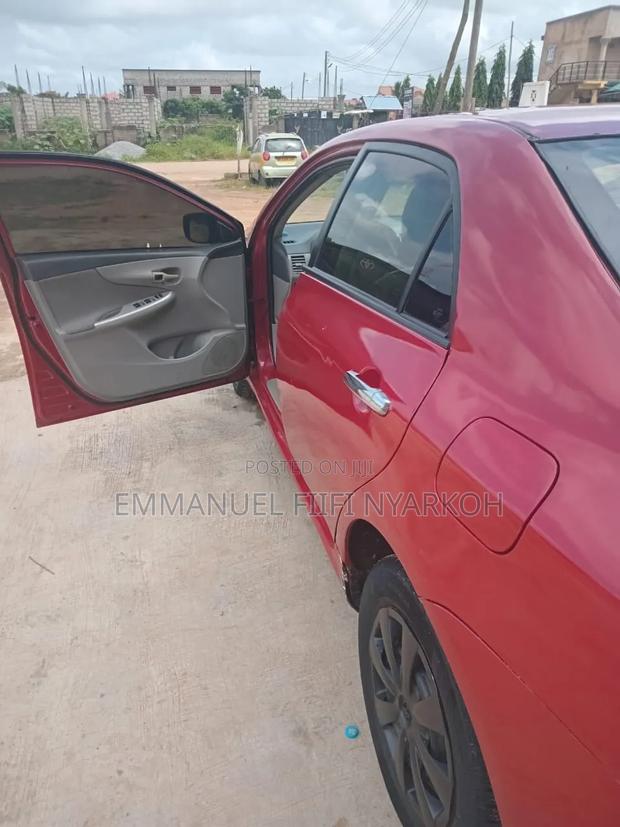 Toyota Corolla 2009 Red