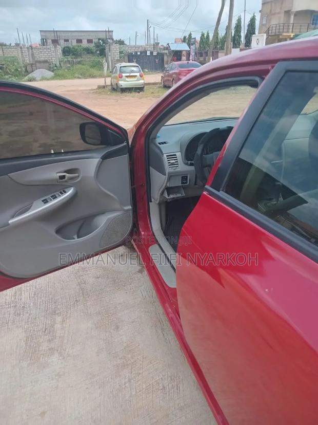 Toyota Corolla 2009 Red