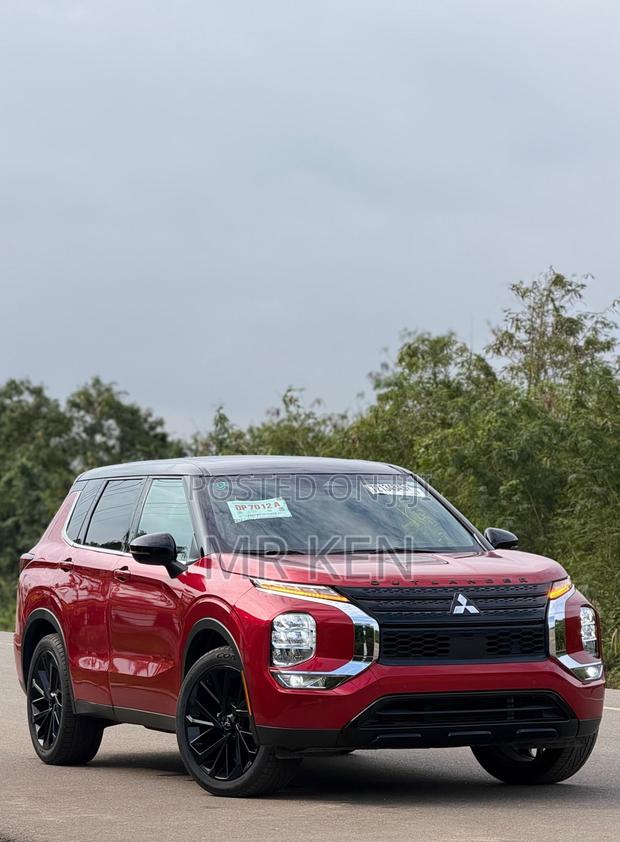 Mitsubishi Outlander SEL Black Edition 2023 Red