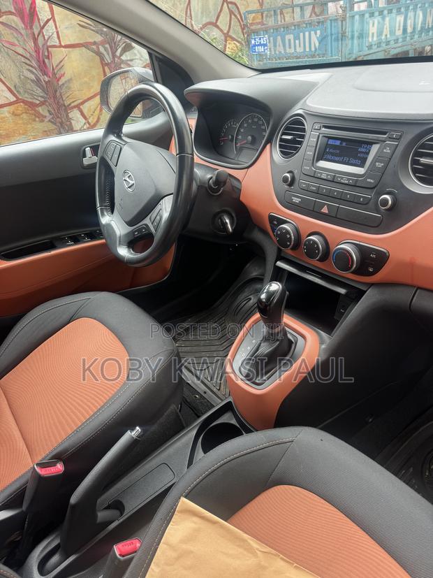 Hyundai I10 2015 Gray