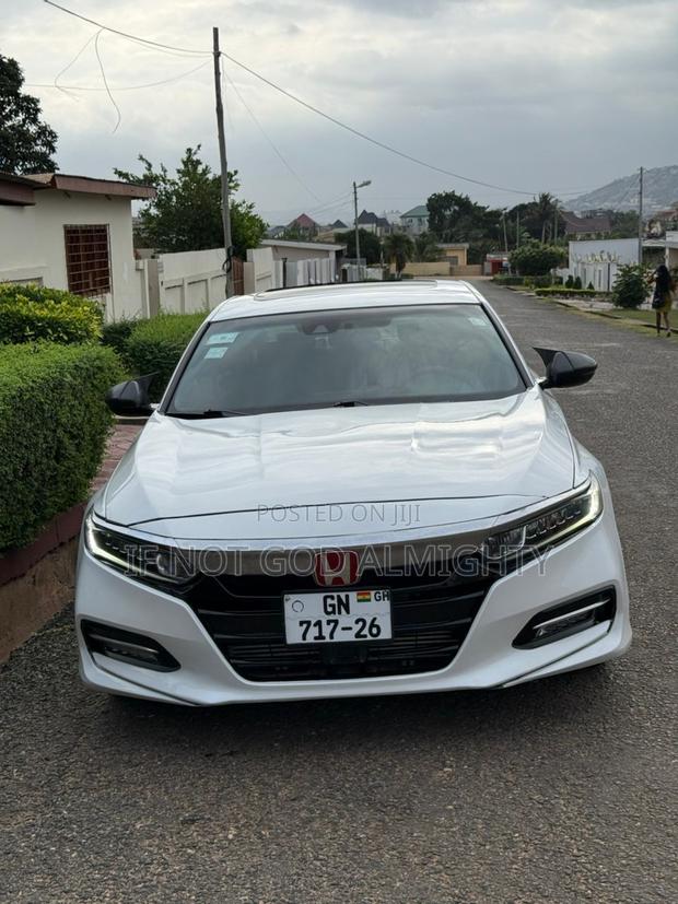Honda Accord Sport 2018 White
