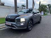 Mitsubishi Outlander SE 2023 Silver for sale