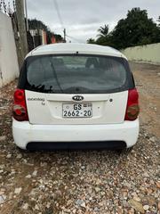 Kia Morning 2010 White for sale