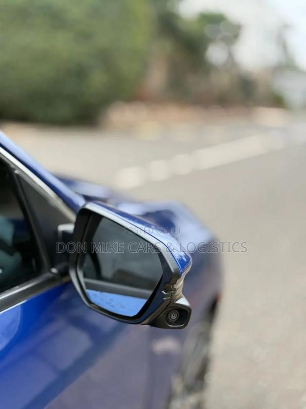 Honda Civic 2019 Blue